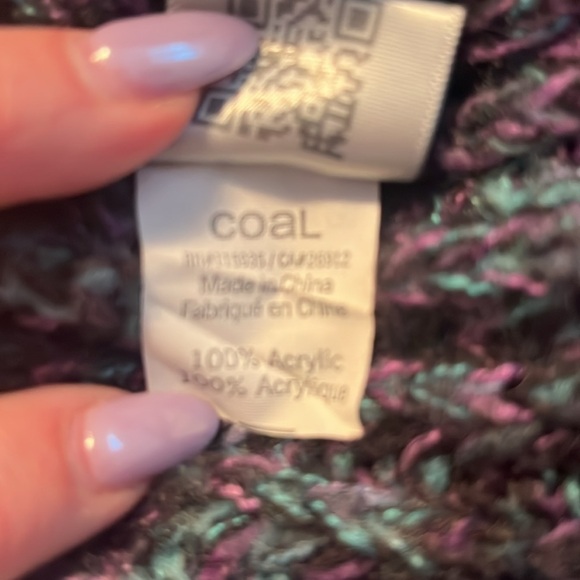 Coal Ladies Toque - Picture 4 of 6